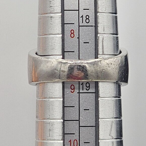 Ross Simmons Sterling Silver Buckle Ring With Black Clear CZ Stones Size 8.5 - Picture 3 of 9